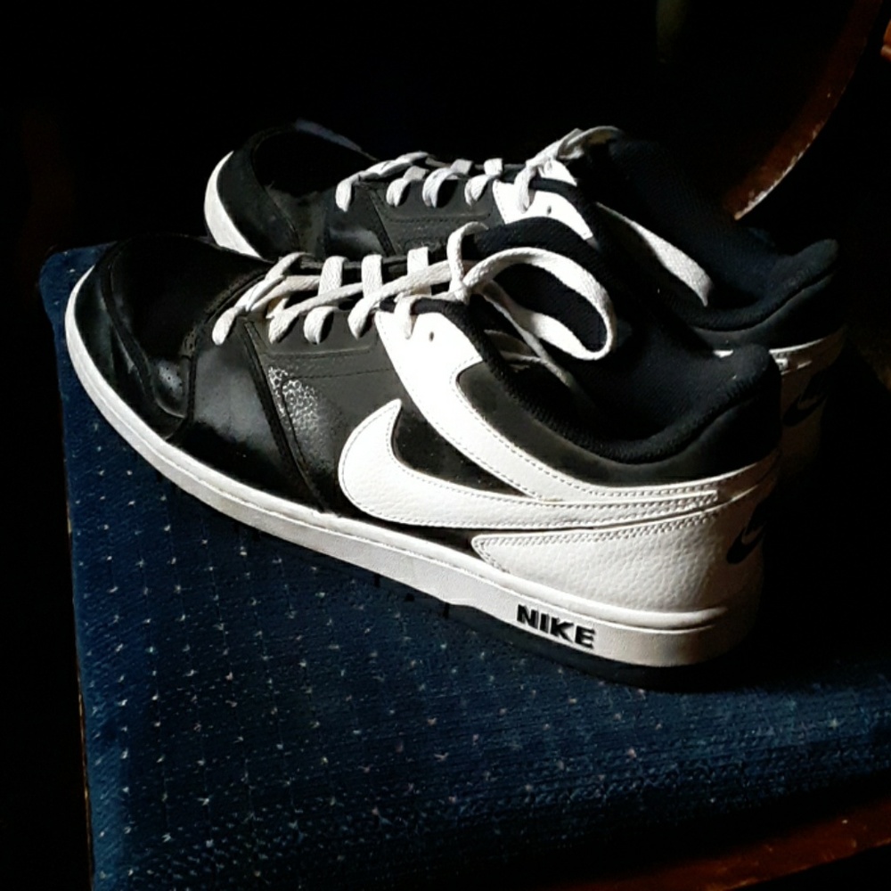 Nike shoe